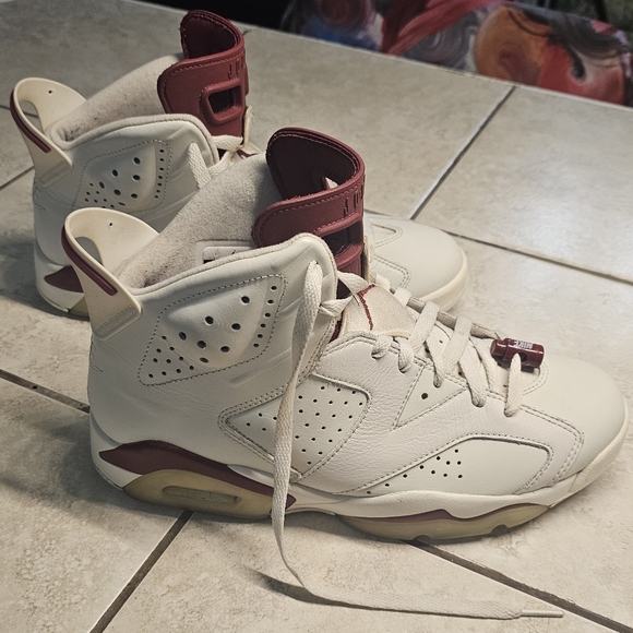 Air Jordan 6 Retro Maroon Nike 8 - Picture 5 of 10